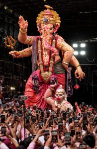 मुंबई में गणपति बप्पा